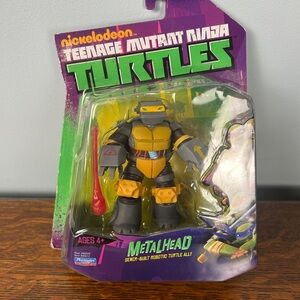 New in Box- Nickelodeon Teenage Mutant Ninja Turtles Metalhead Toy 2012